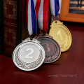 Promotion Prix d&#39;usine Médailles d&#39;artisanat en métal personnalisé bon marché Manufacture en or médaille plaquée en argent avec ruban